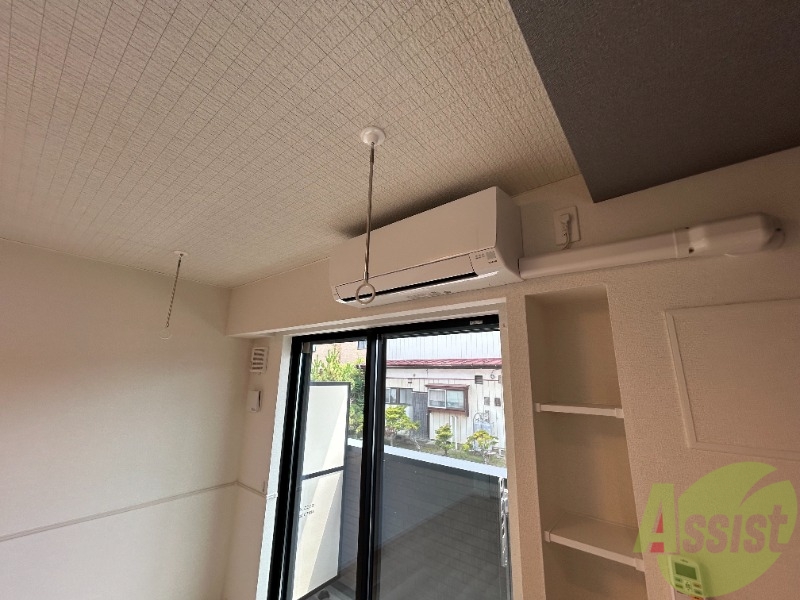 その他設備　エアコン設置済みで寒暖対策も安心ですね。