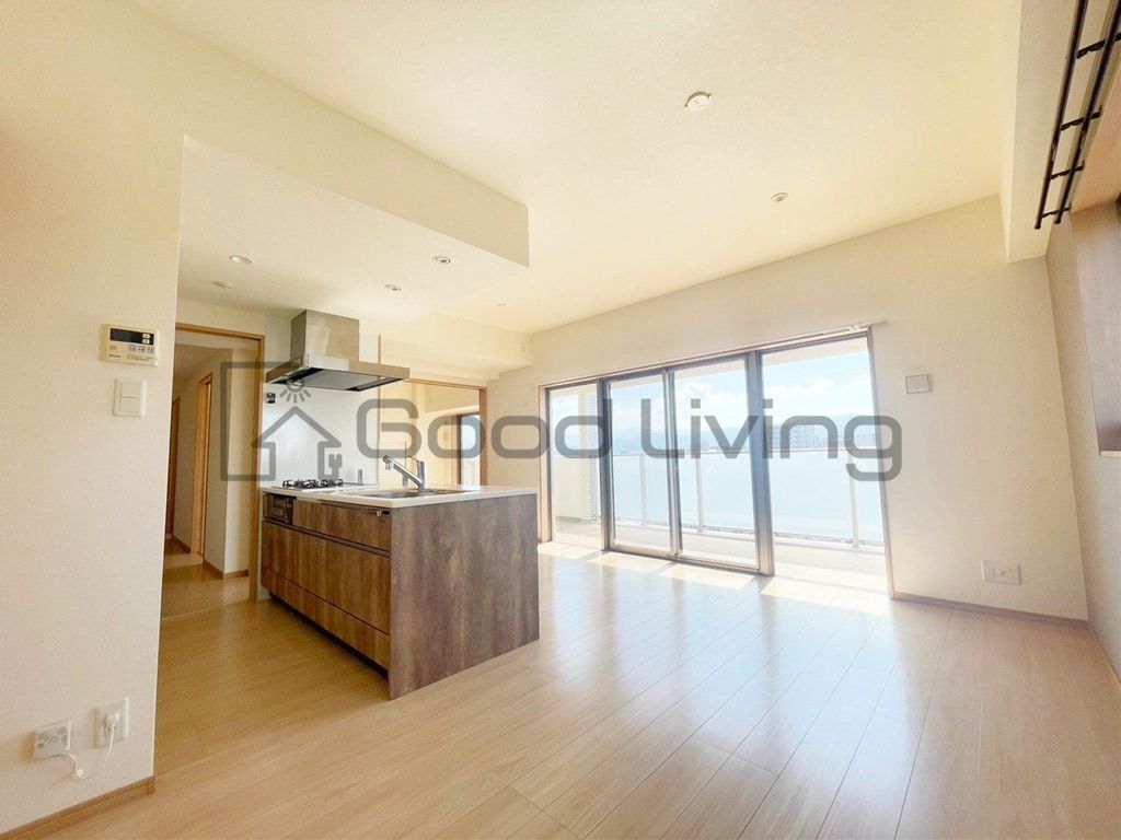 居室・リビング　明るいお部屋