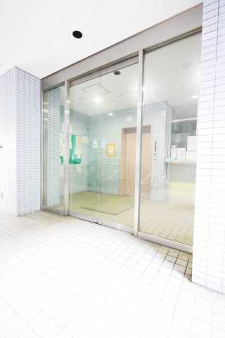 エントランス　ストークプラザ駒込