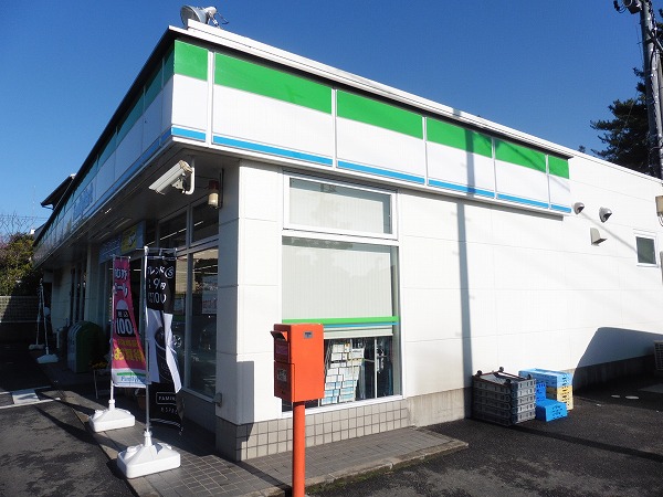 コンビニ　ファミリーマート 豊田生駒町店（コンビニ）まで1554m