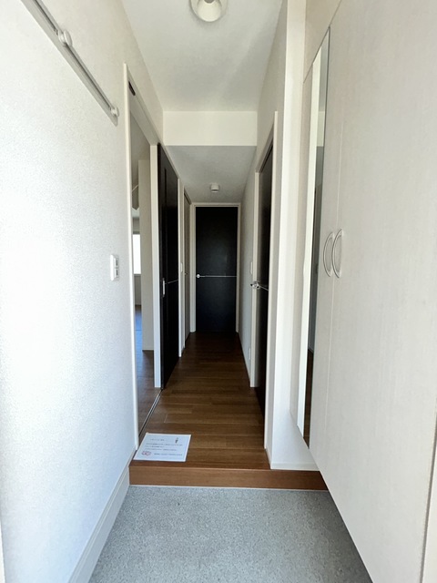 玄関　別★室内洗濯機置き場あり★