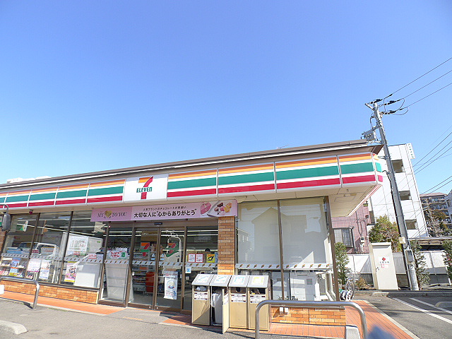 コンビニ　セブンイレブン 草加金明通り店（コンビニ）まで675m