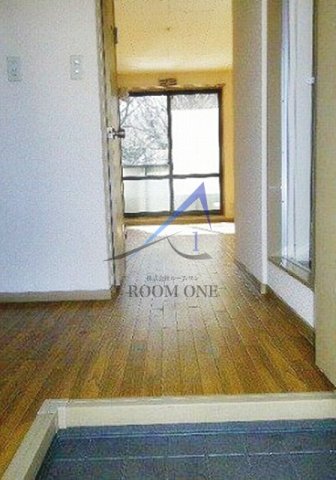 玄関　玄関です。