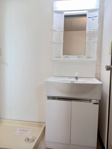 洗面設備　洗面所です