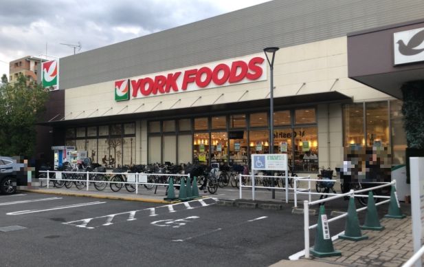 スーパー　ヨークフーズ三ノ輪店（スーパー）まで192m