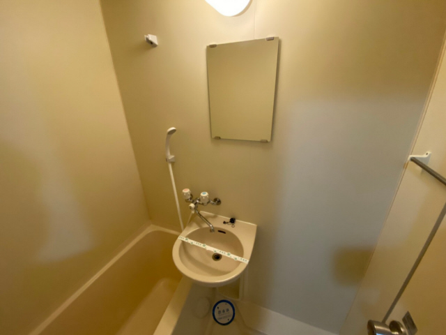 洗面設備　使いやすい洗面所です