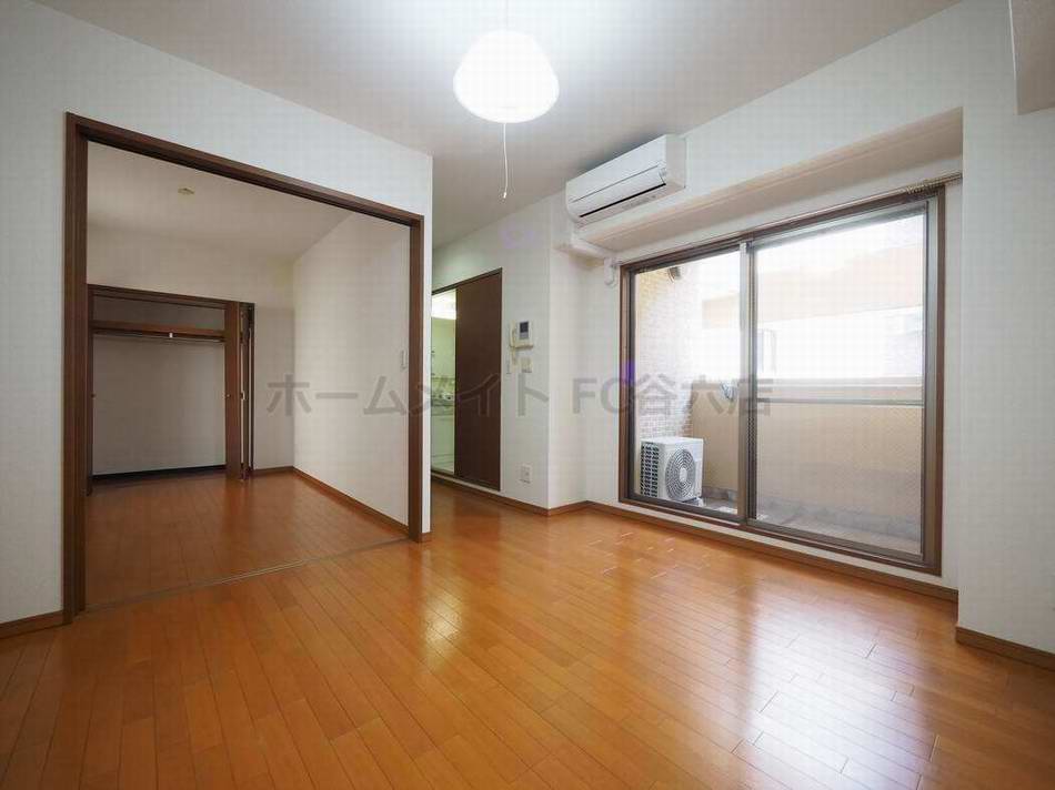 居室・リビング　リビング