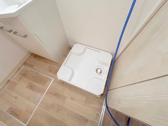 その他設備　室内に洗濯機置場があれば雨の日でも濡れる心配がございませんね