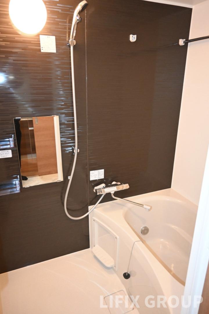 バス・シャワールーム　風呂