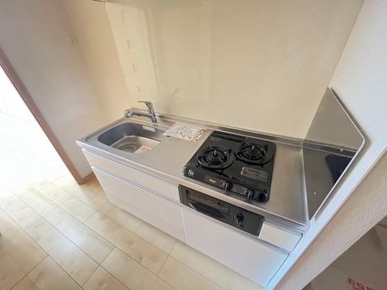 キッチン　※別部屋の写真です