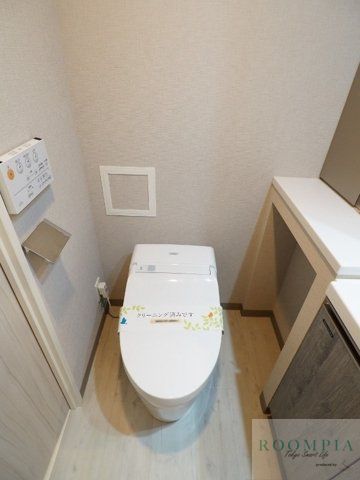 トイレ　同タイプ間取りの参考写真です