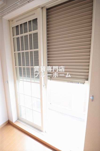 その他　防犯シャッターついてます！