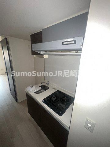 キッチン　コンパクトなキッチンで掃除もラクラク