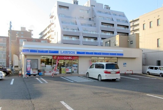 コンビニ　ローソンアサヒビール園前店（コンビニ）まで680m