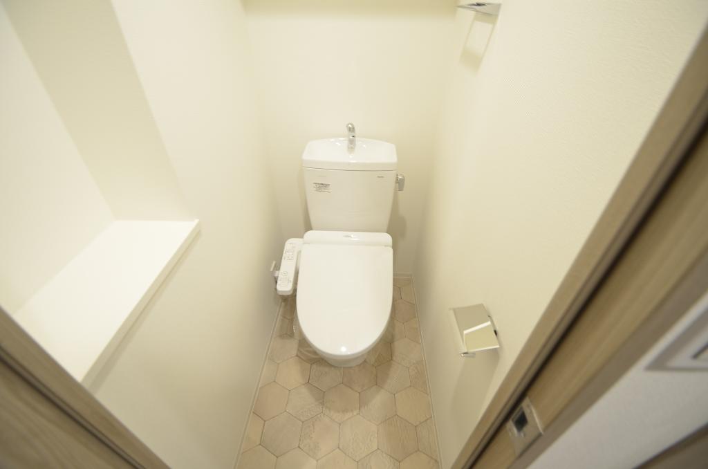 トイレ　シャワー付トイレ