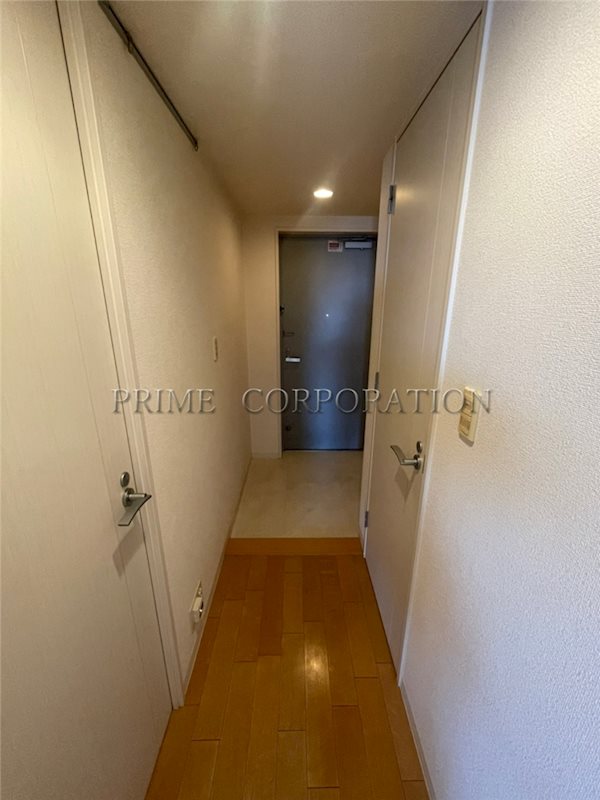 玄関　※参考写真※