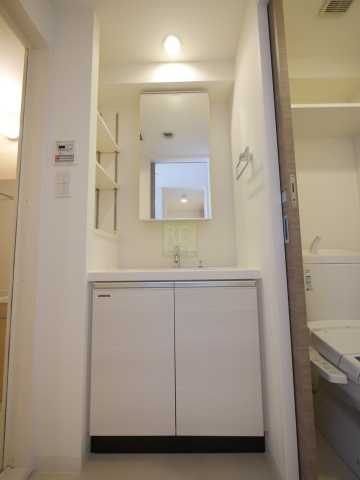 洗面設備　レジディア文京本郷III