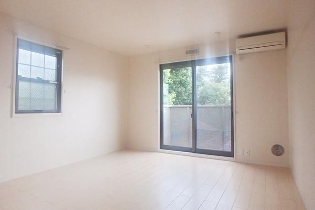 居室・リビング　★洋室１１.５帖サイズ★