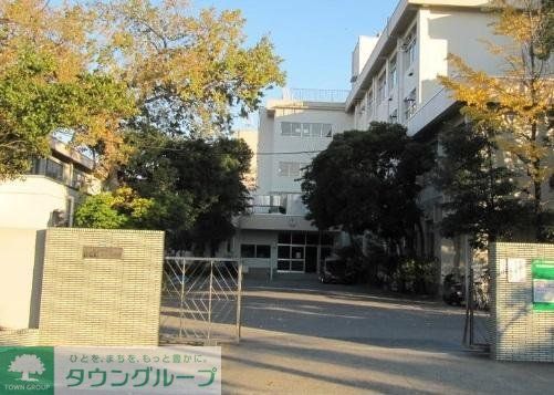 中学校　篠崎第２中学校（中学校）まで460m
