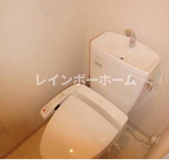 トイレ　清潔感のあるトイレです