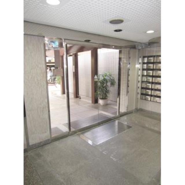 エントランス　エントランス