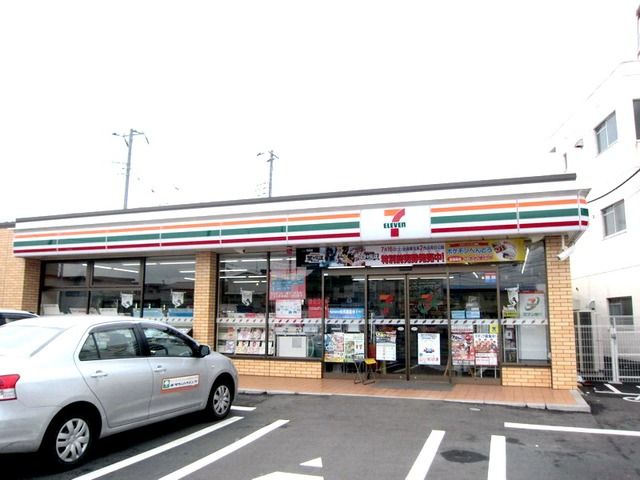 コンビニ　セブンイレブン立川幸町３丁目店（コンビニ）まで393m