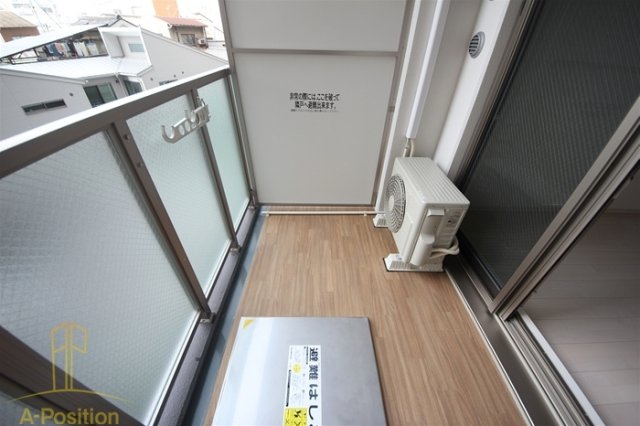 バルコニー　アドバンス西梅田ラシュレ