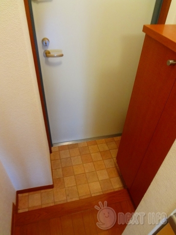 玄関　サンセレーノ