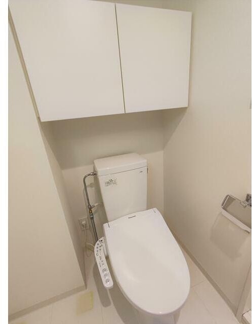 トイレ　嬉しい温水洗浄便座♪