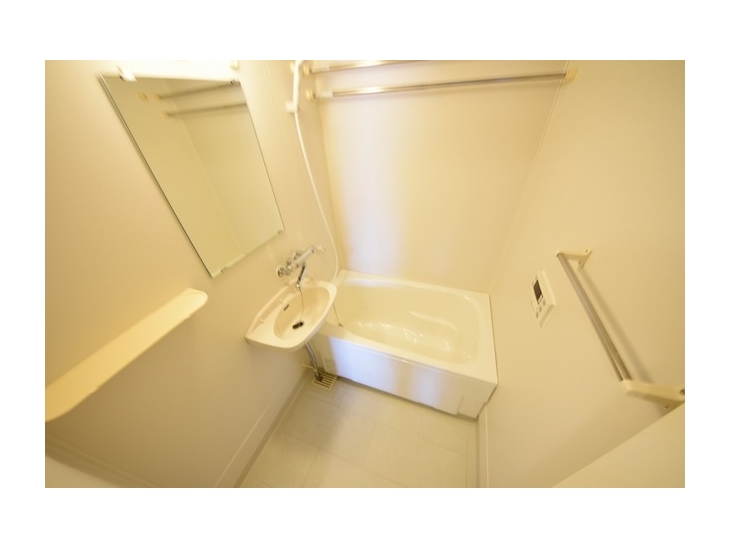 バス・シャワールーム　反転タイプ