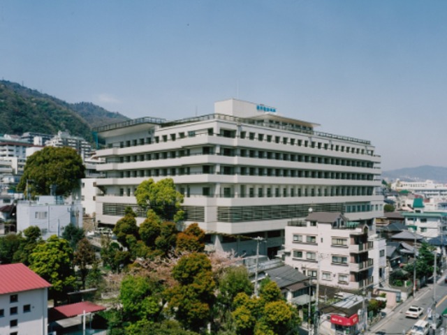 病院　独立行政法人労働者健康安全機構神戸労災病院（病院）まで881m