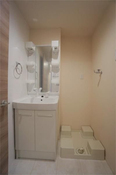 洗面設備　ルマ・ワーワ　文京区本郷2