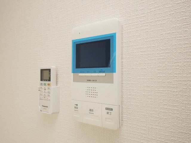 セキュリティ　モニター付きインターホンです