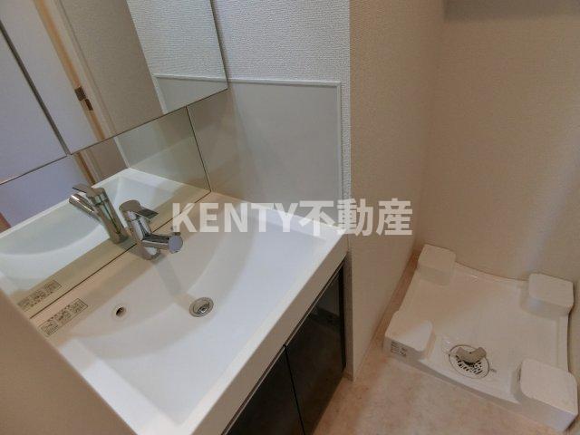 洗面設備　使いやすい洗面所です