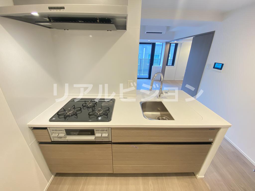 キッチン　同一タイプ。色味が異なる場合がございます。