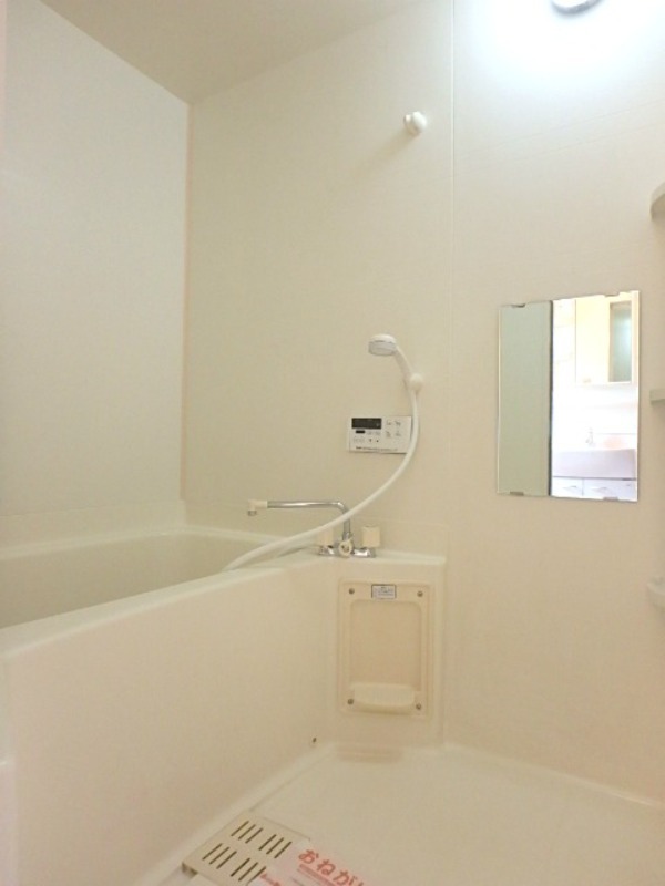 バス・シャワールーム　図面と現状に相違がある場合には現状を優先