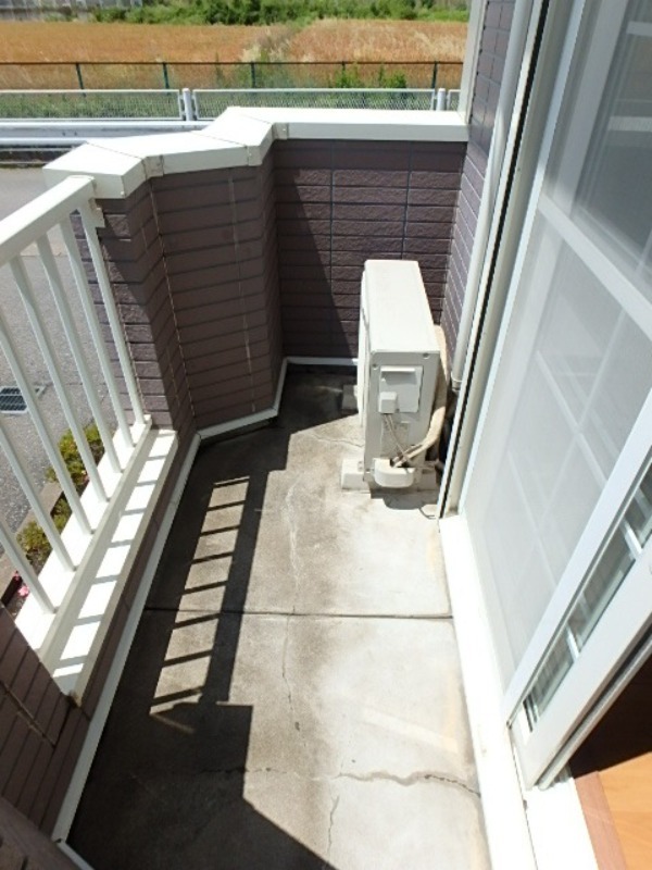 バルコニー　図面と現状に相違がある場合には現状を優先