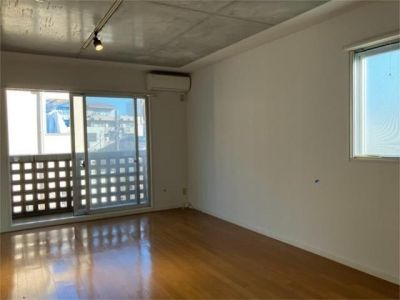 居室・リビング　別部屋参考写真