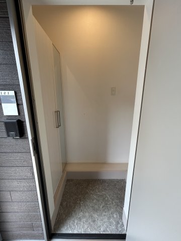 玄関　きれいな玄関です