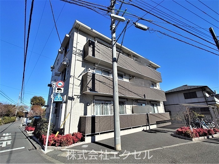 建物外観　閑静な住宅街です。