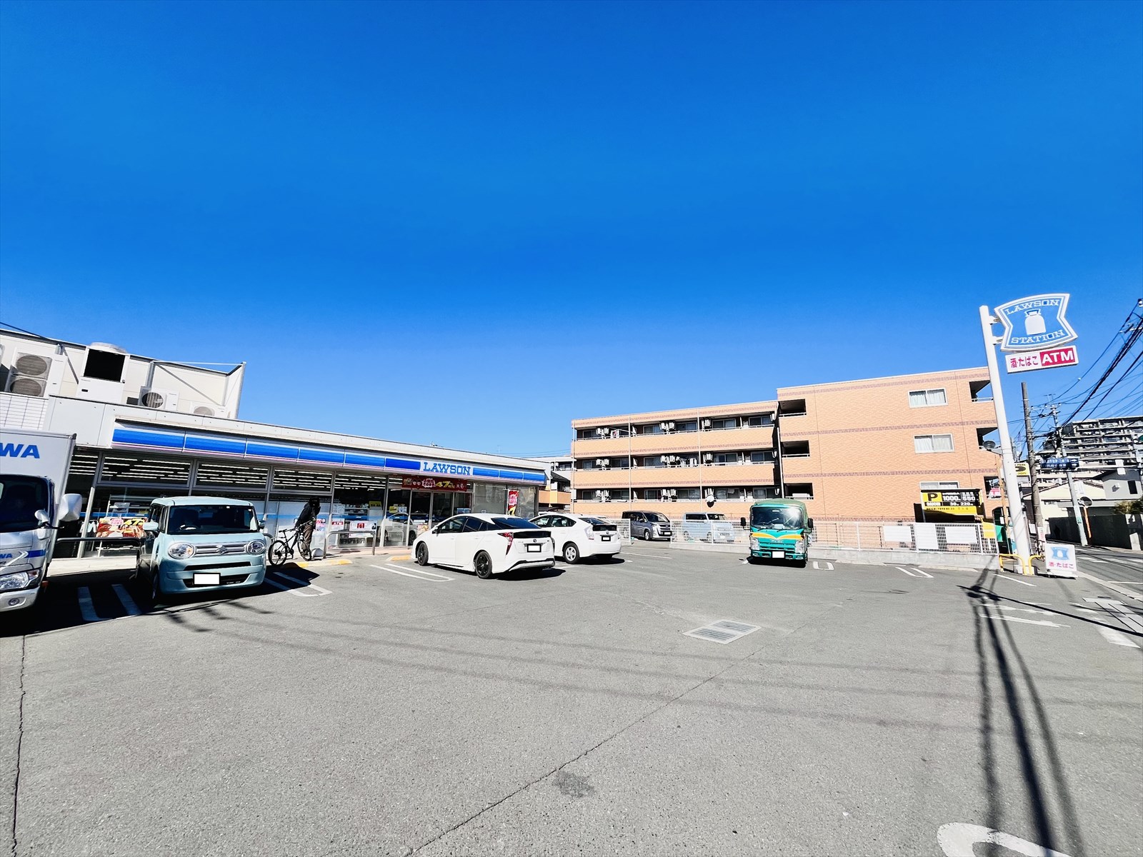 コンビニ　ローソン西東京芝久保町一丁目店（コンビニ）まで535m