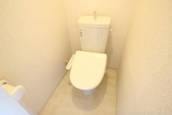 トイレ　※別部屋の写真です