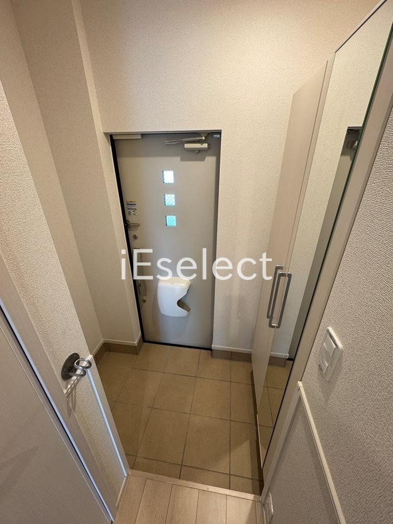 玄関　シューズボックス付きの玄関！
