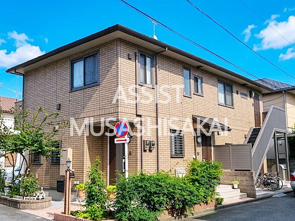 建物外観　お電話でお問合わせ頂けますと、よりスムーズにご対応出来ます♪