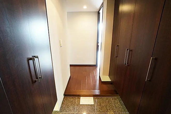 玄関　別部屋参考写真