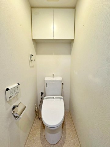トイレ　ゆったりとした空間のトイレです