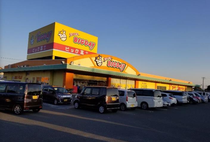 スーパー　（株）ビッグ富士／袋井店（スーパー）まで590m