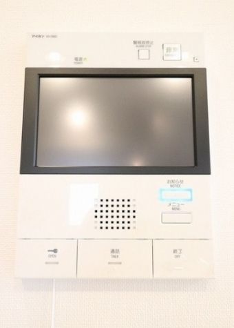 セキュリティ　☆安心のTVモニター付きインターホン☆