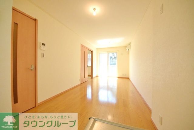 居室・リビング　きれいな室内です