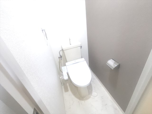 トイレ　ウォシュレット